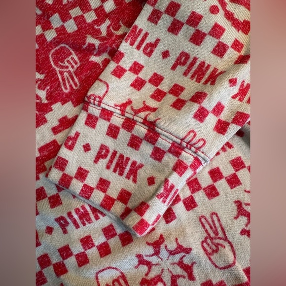 NWT, PINK by Victoria’s Secret Long Sleeve Sleepwear Top. Size Large. Red/Cream - Picture 6 of 8